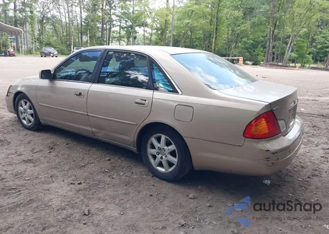 2000 Toyota Avalon Xls z USA, uszkodzony, nr VIN 4T1BF28B7YU043842